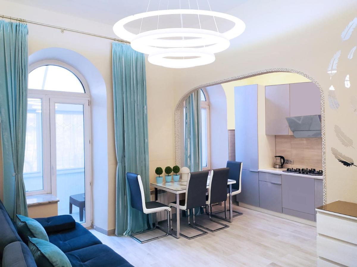 Apartment Luxury Centre Located Kiev Luaran gambar